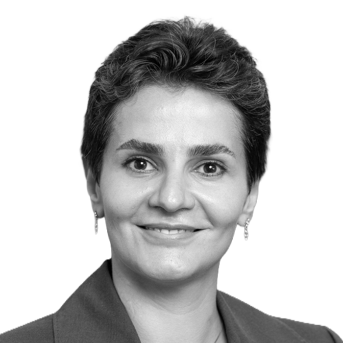 Nastaran-Asadi_portrait_greyscale2